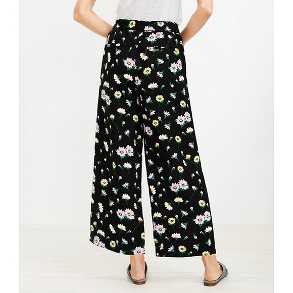 🌼 LOFT BLACK FLORAL LINEN BLEND WIDE LEG PANTS! - Picture 2 of 12